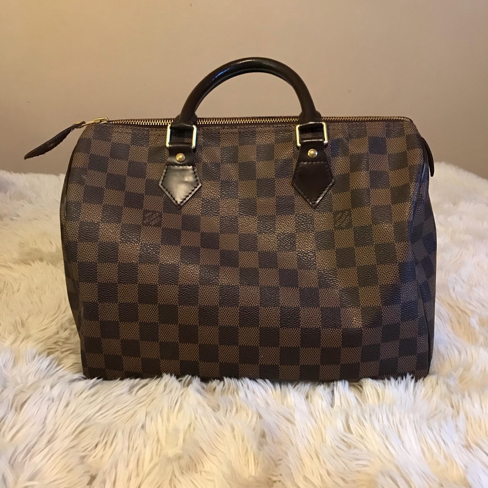 SOLD Louis Vuitton Damier Speedy